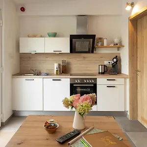 Heeser Hof - Urlaub Im Grünen Apartamento